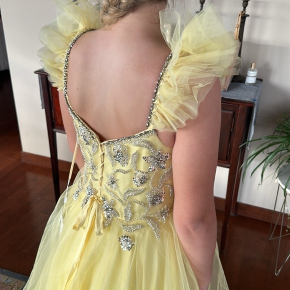 Mac Duggal 68162 yellow corset back ball gown size 12 NEW $798 - Picture 5 of 16